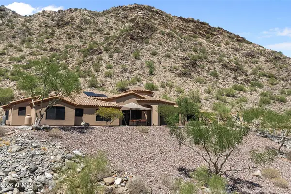 34026 N Mesquite Canyon Trail, San Tan Valley, AZ 85144