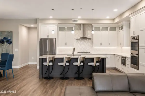 5250 E Deer Valley Drive #353, Phoenix, AZ 85054