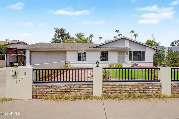 2002 W Bluefield Avenue, Phoenix, AZ 85023