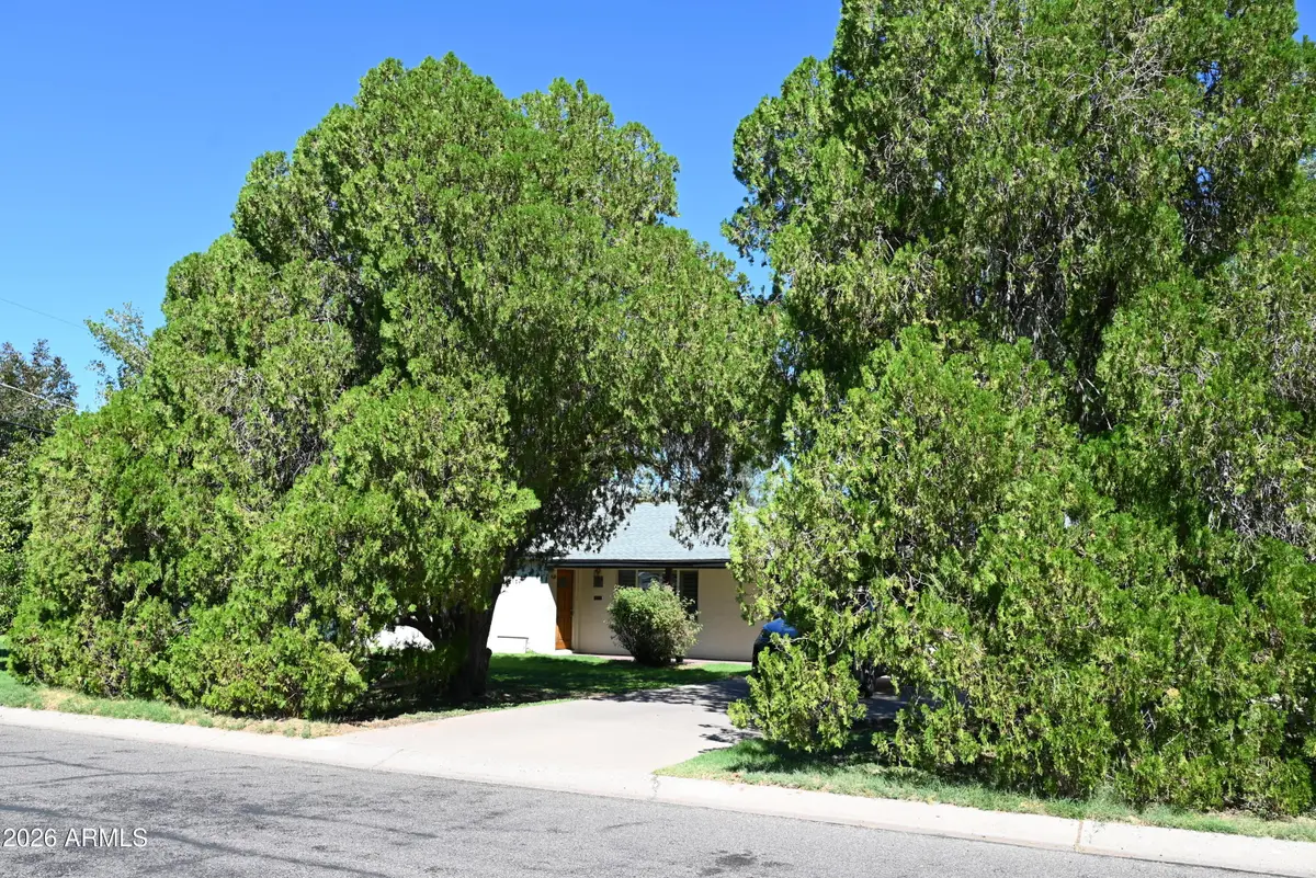 4018 E Lewis Avenue, Phoenix, AZ 85008 - #1