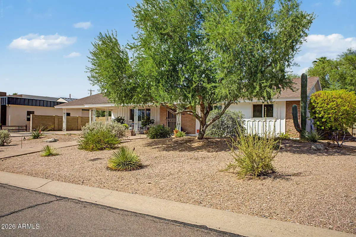 4340 E Vermont Avenue, Phoenix, AZ 85018 - #1