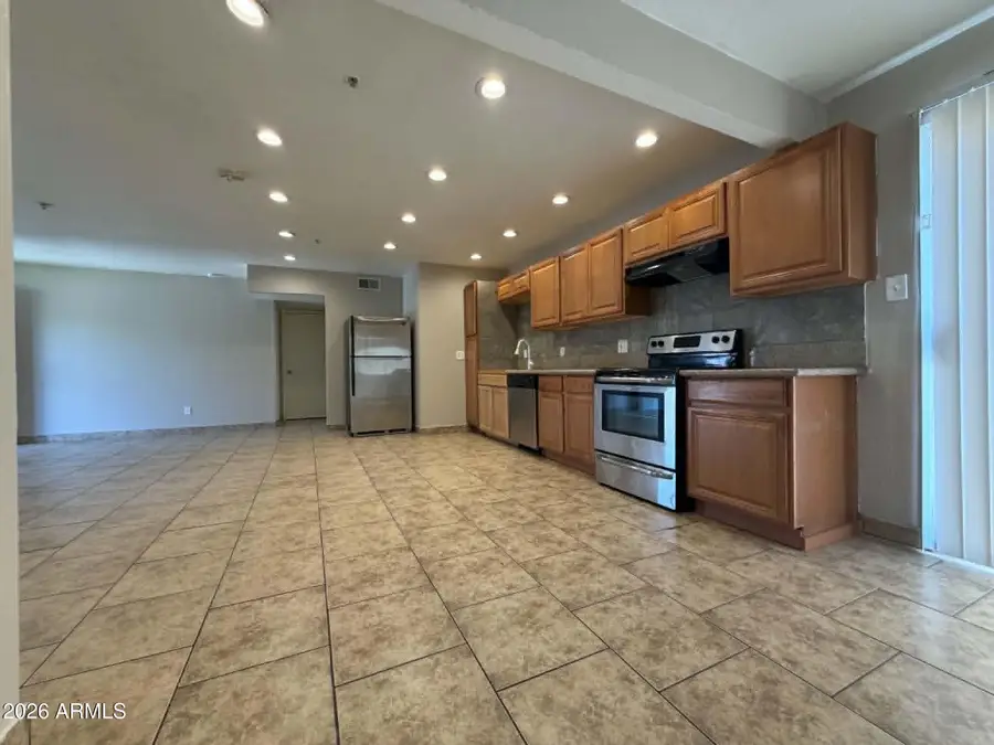 6301 W Earll Drive, Phoenix, AZ 85033 - #3
