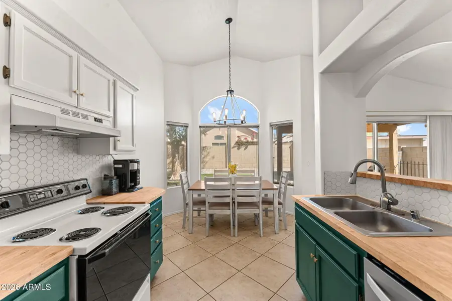 8414 W Troy Street, Peoria, AZ 85382 - #3