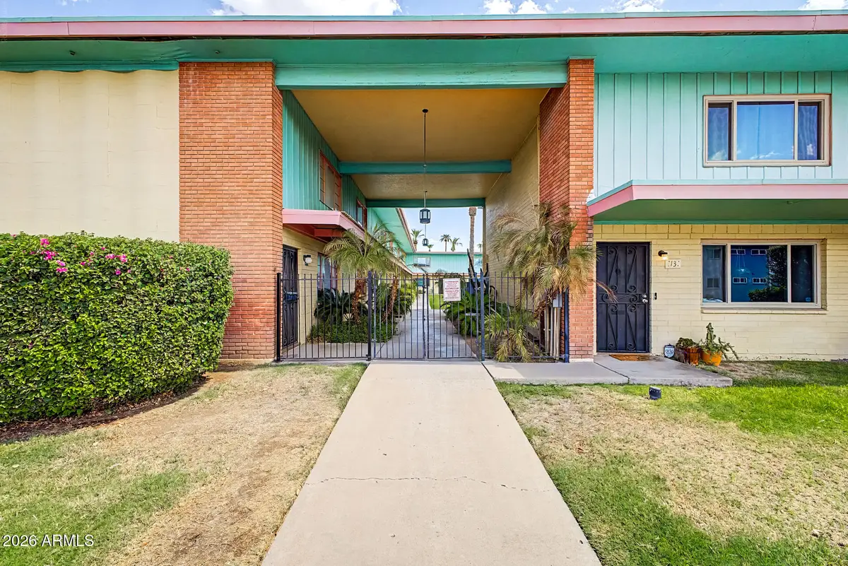 450 W Earll Drive #15, Phoenix, AZ 85013 - #1