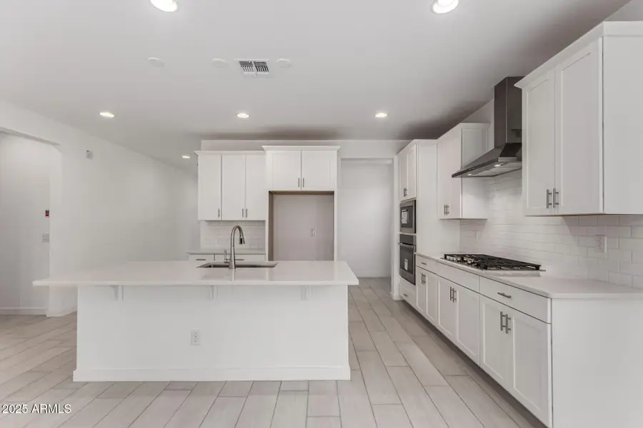 40531 W Michaels Drive, Maricopa, AZ 85138 - #2