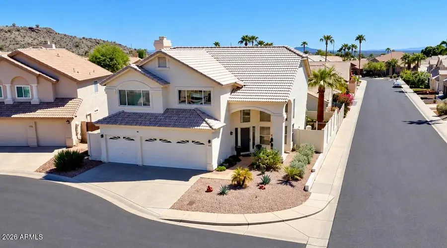 1327 E Hiddenview Drive, Phoenix, AZ 85048 - #3