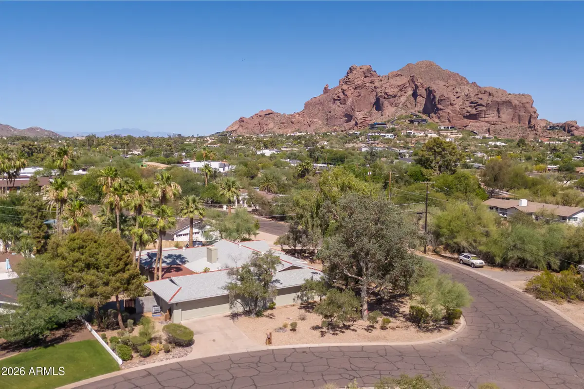 4140 E San Miguel Avenue, Phoenix, AZ 85018 - #1