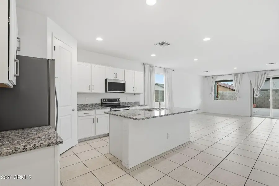 36284 W San Clemente Avenue, Maricopa, AZ 85138 - #2