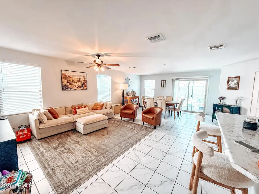 2955 E Farmdale Avenue, Mesa, AZ 85204 - #3