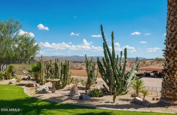 694 N Country Club Drive, Wickenburg, AZ 85390