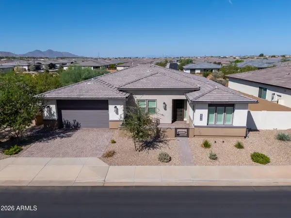 39318 N Trajen Place, San Tan Valley, AZ 85140