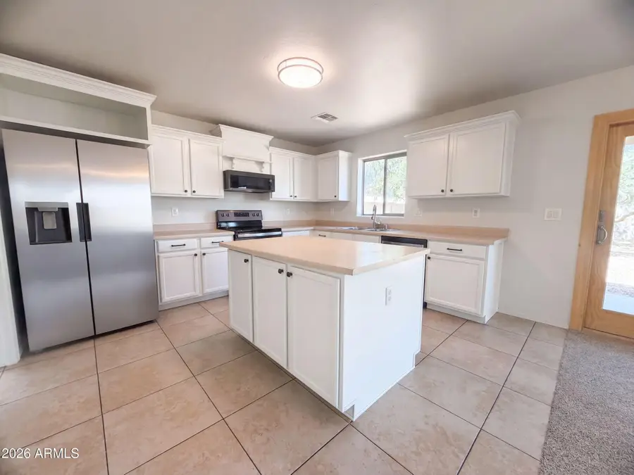 544 E Christopher Street, San Tan Valley, AZ 85140 - #2
