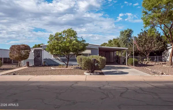 6534 W Sunnyslope Lane, Glendale, AZ 85302
