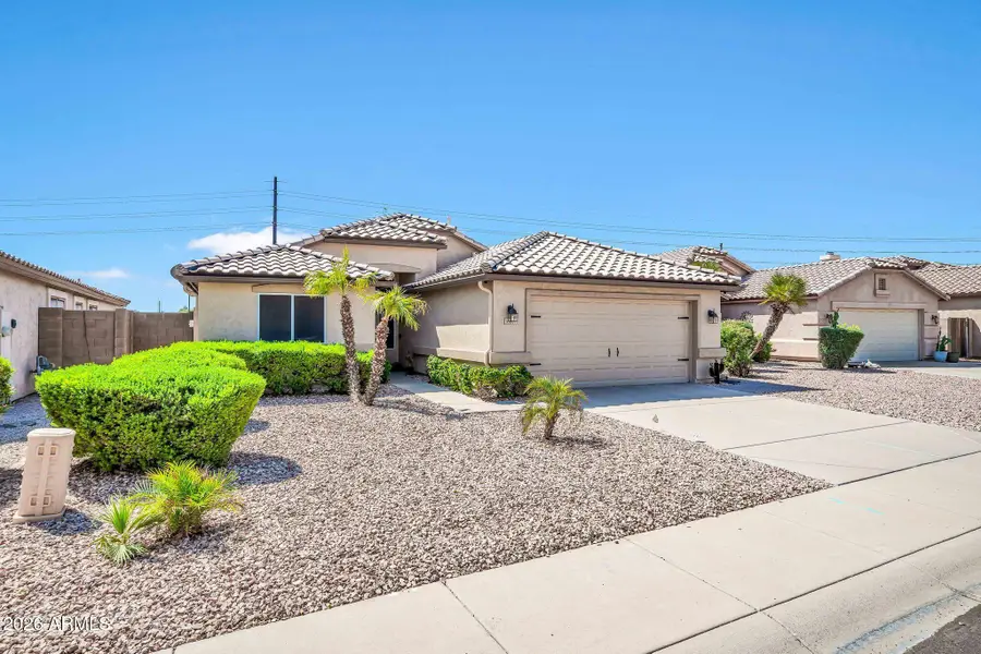 10817 W Almeria Road, Avondale, AZ 85392 - #3