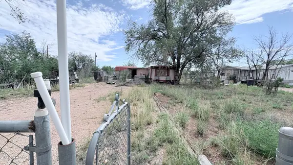 1135 S 10th Street W, St Johns, AZ 85936