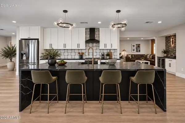 3802 E Piccadilly Road, Phoenix, AZ 85018
