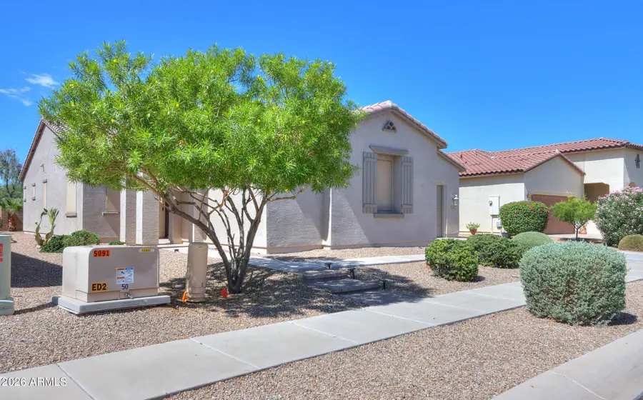 305 N Rainbow Way, Casa Grande, AZ 85194 - #2