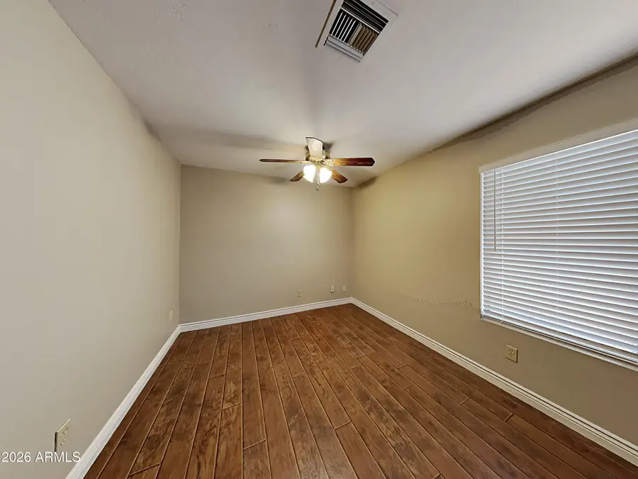 6418 W Saguaro Drive, Glendale, AZ 85304 - #2