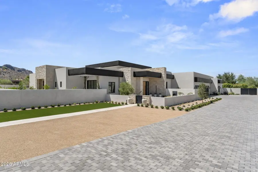7700 N Invergordon Road, Paradise Valley, AZ 85253 - #3