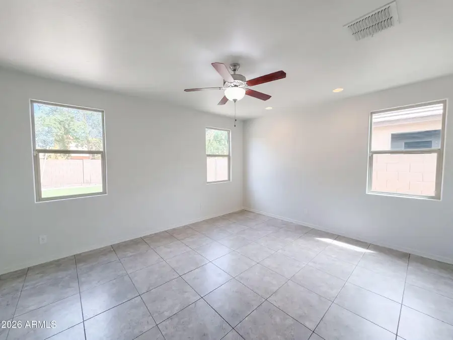2518 E Fawn Drive, Phoenix, AZ 85042 - #3