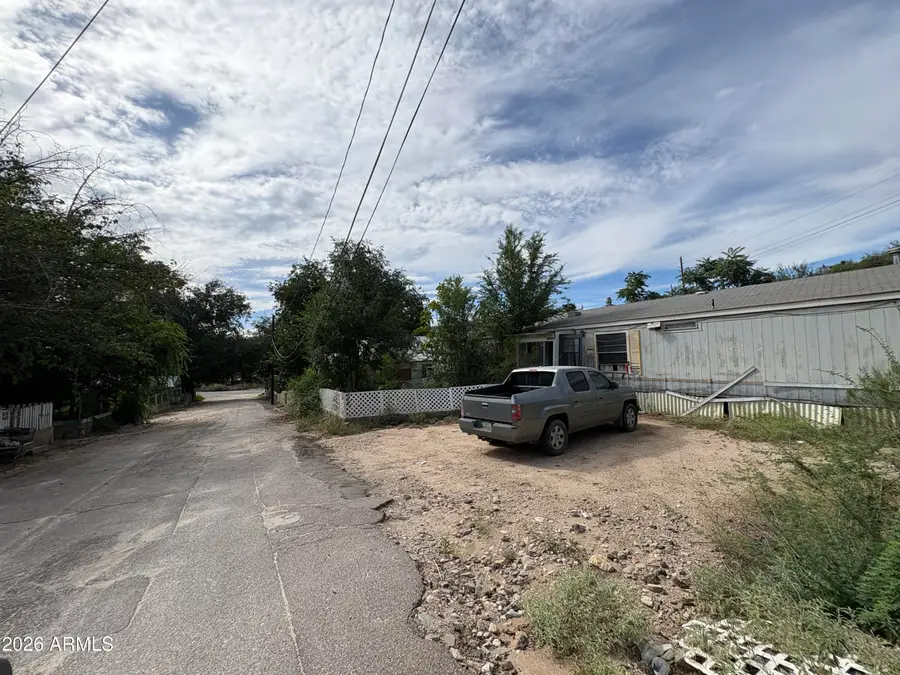 3890 Bryant Street #4, Miami, AZ 85539 - #3