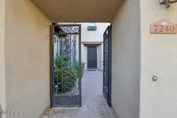 7240 E Aurora Drive, Scottsdale, AZ 85266 - #2