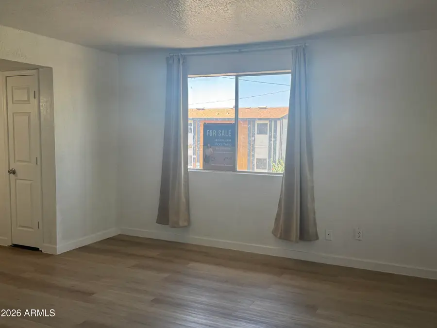 2537 W Georgia Avenue #4, Phoenix, AZ 85017 - #3