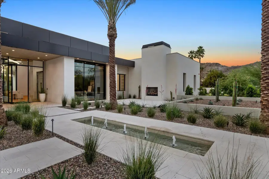 6528 N 60th Street, Paradise Valley, AZ 85253 - #2
