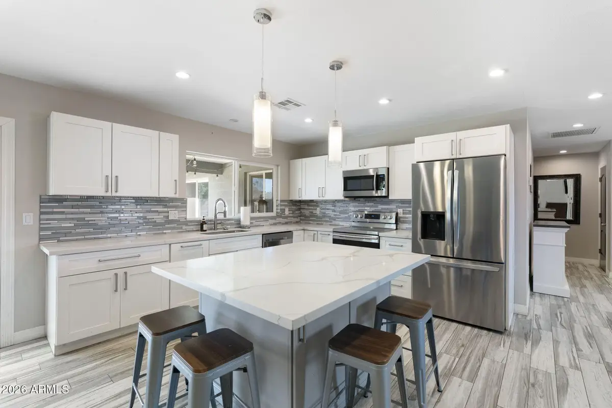 2418 W Calavar Road, Phoenix, AZ 85023 - #1