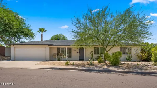 2255 E Piestewa Peak Drive, Phoenix, AZ 85016