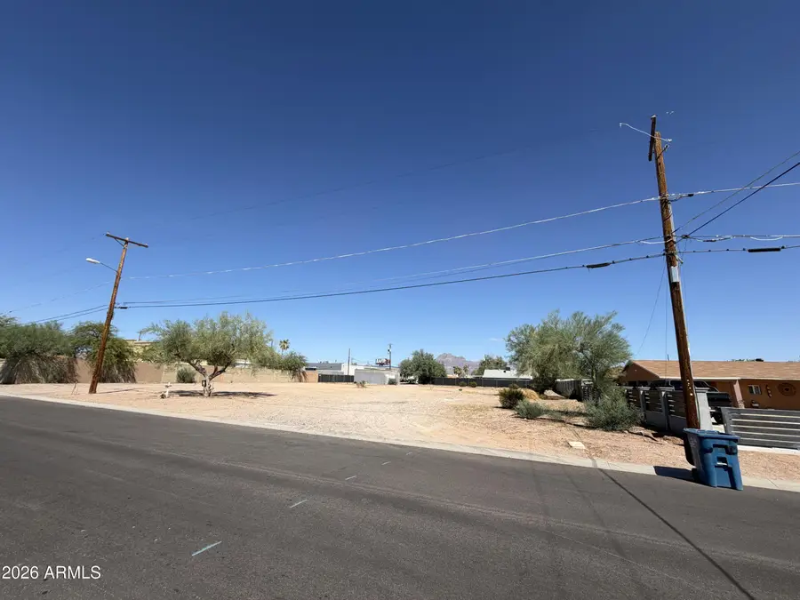 2125 W Apache Trail #4 & 6, Apache Junction, AZ 85120 - #2