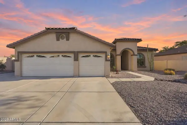 9823 E Greenway Street, Mesa, AZ 85207