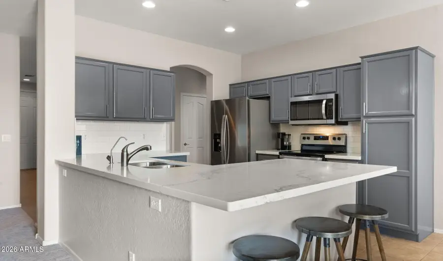 3605 E Meadowview Drive, Gilbert, AZ 85298 - #3