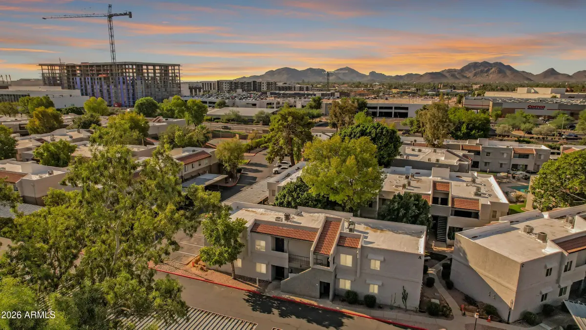 4444 E Paradise Village Parkway N #201, Phoenix, AZ 85032 - #1