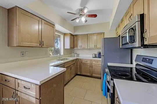 4444 E Paradise Village Parkway N #201, Phoenix, AZ 85032 - #3