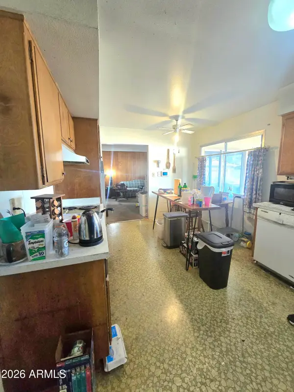 4404 W Las Palmaritas Drive, Glendale, AZ 85302