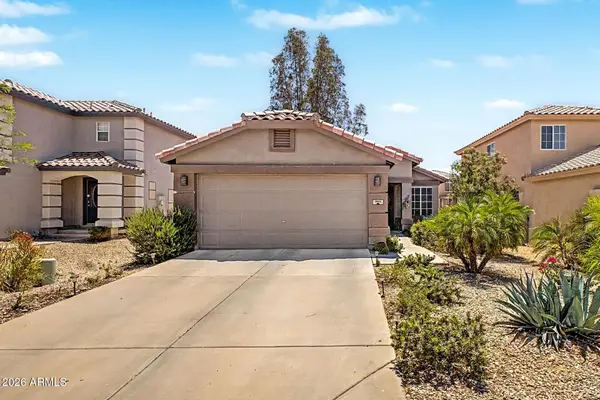985 E Stardust Way, San Tan Valley, AZ 85143