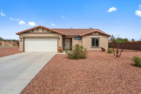 18 W Monte Cristo Drive, Wickenburg, AZ 85390