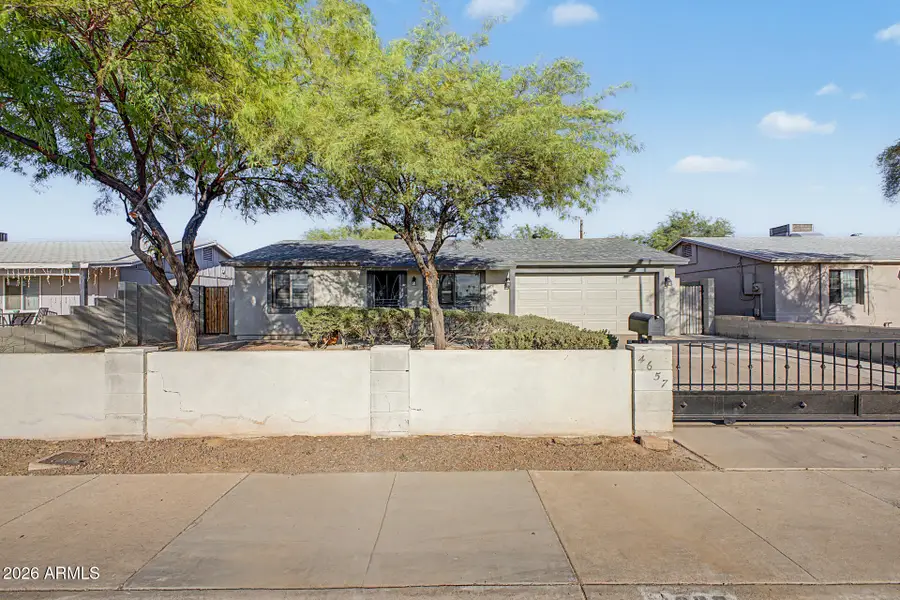 4657 N 79th Drive, Phoenix, AZ 85033 - #2