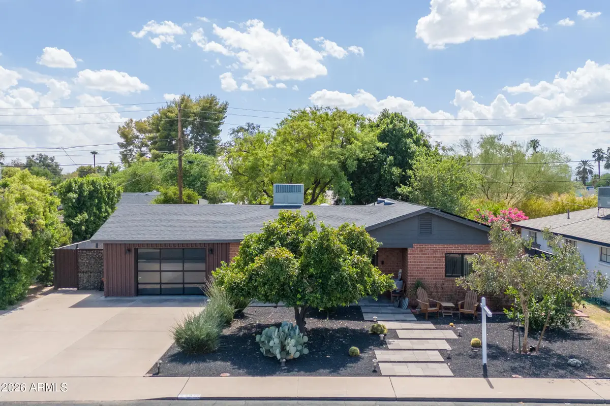 1837 E Minnezona Avenue, Phoenix, AZ 85016 - #1