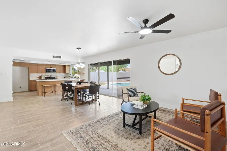 5216 W Desert Cove Avenue, Glendale, AZ 85304 - #2