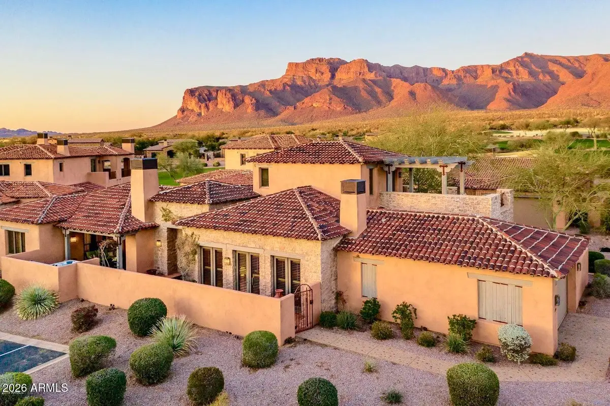7500 E Golden Eagle Circle, Gold Canyon, AZ 85118 - #1