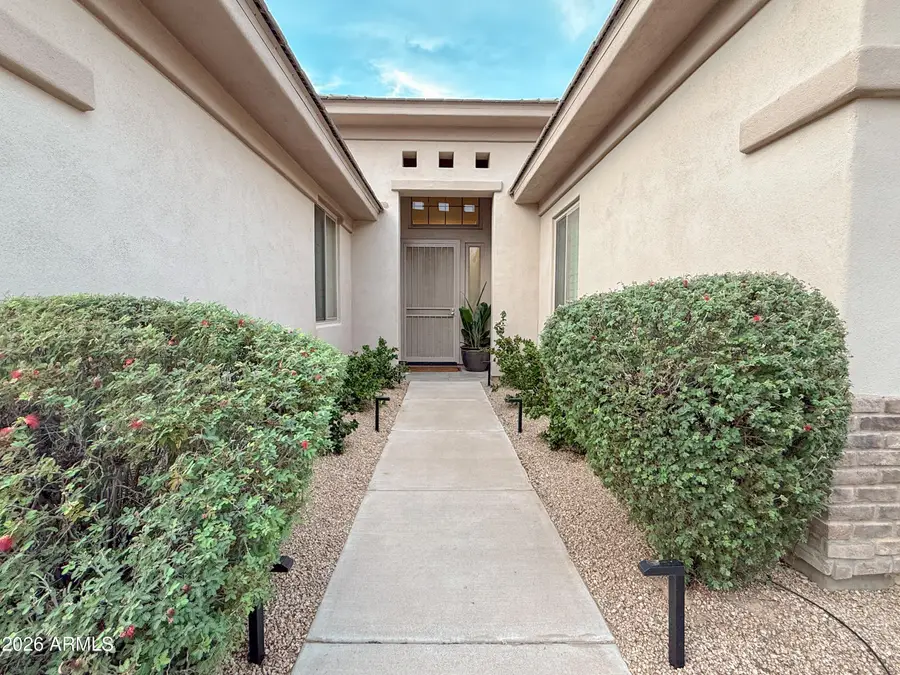 3818 E Crest Lane, Phoenix, AZ 85050 - #2