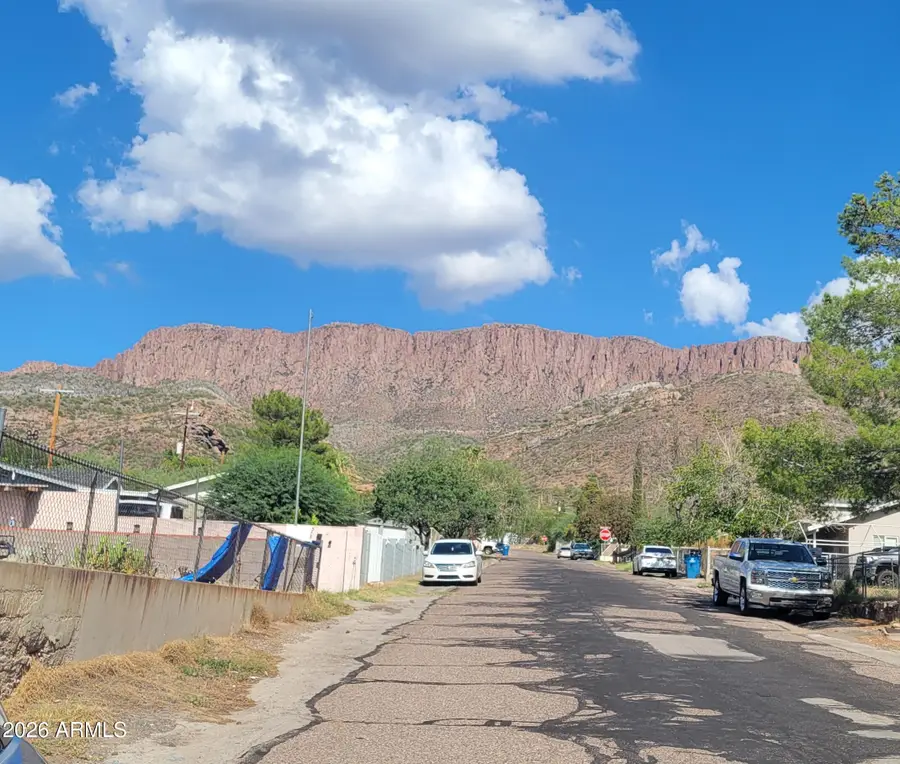 102 W Gorham Street #5, Superior, AZ 85173 - #2