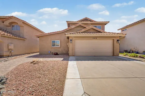 2919 E Woodland Drive, Phoenix, AZ 85048