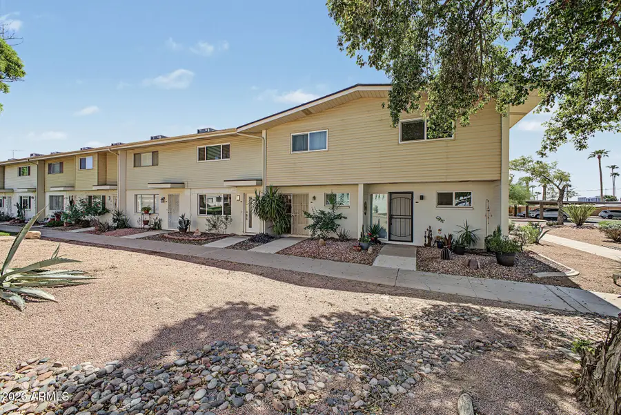 8211 E Garfield Street #J3, Scottsdale, AZ 85257 - #2