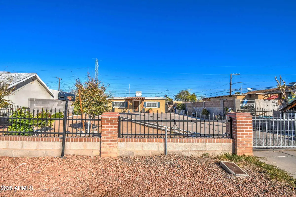 2108 W Hadley Street, Phoenix, AZ 85009 - #1