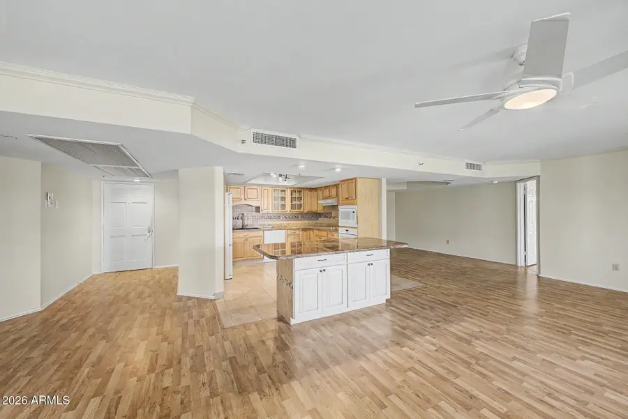 7860 E Camelback Road #304, Scottsdale, AZ 85251 - #3