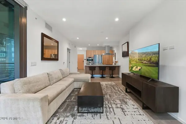 7180 E Kierland Boulevard #702, Scottsdale, AZ 85254