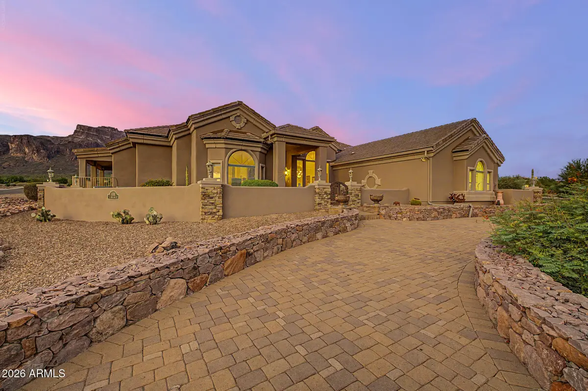 1111 S Deer Run Court, Apache Junction, AZ 85119 - #1